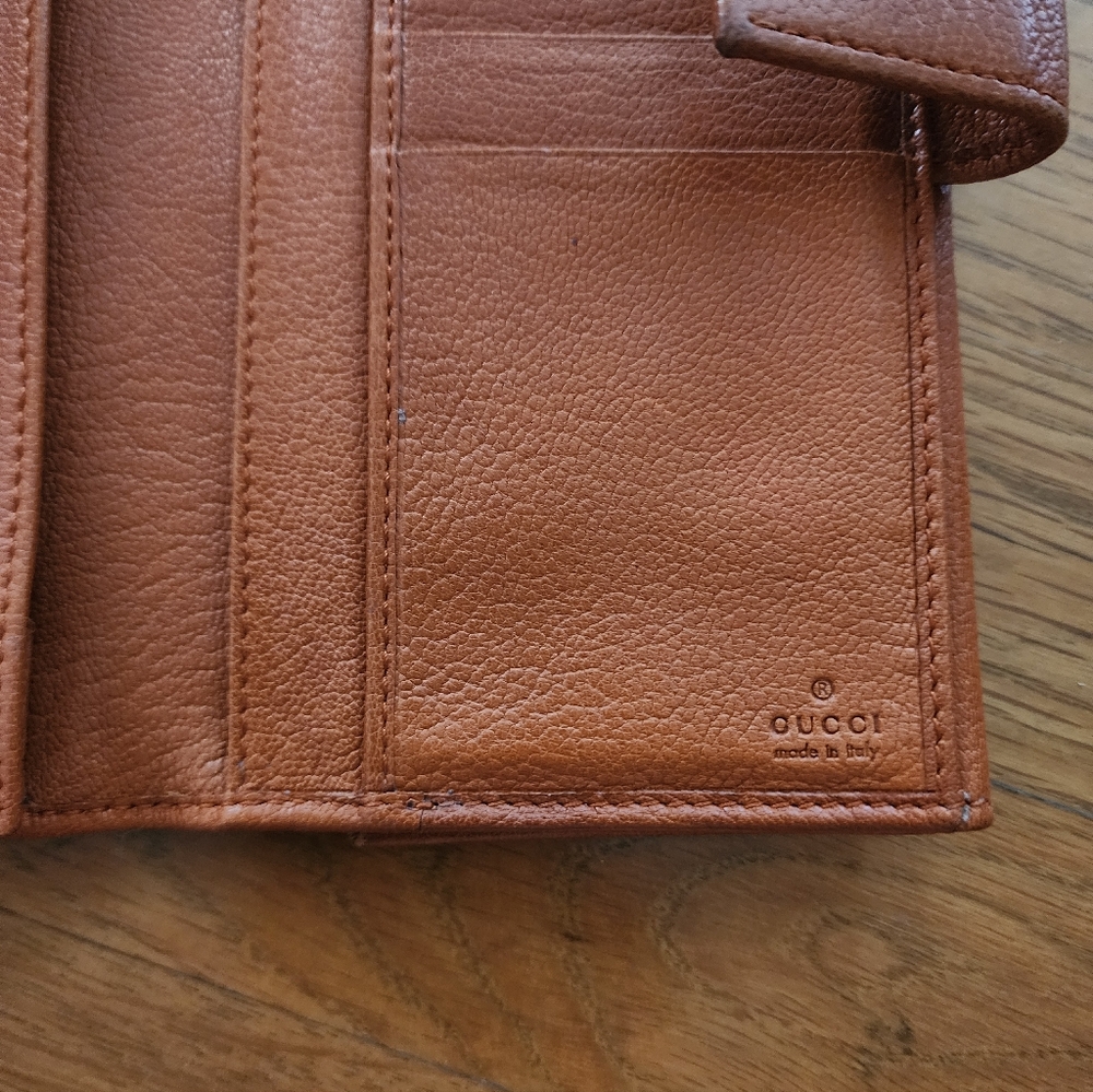 Gucci Tan Leather Women's Wallet - Picture 4 of 13